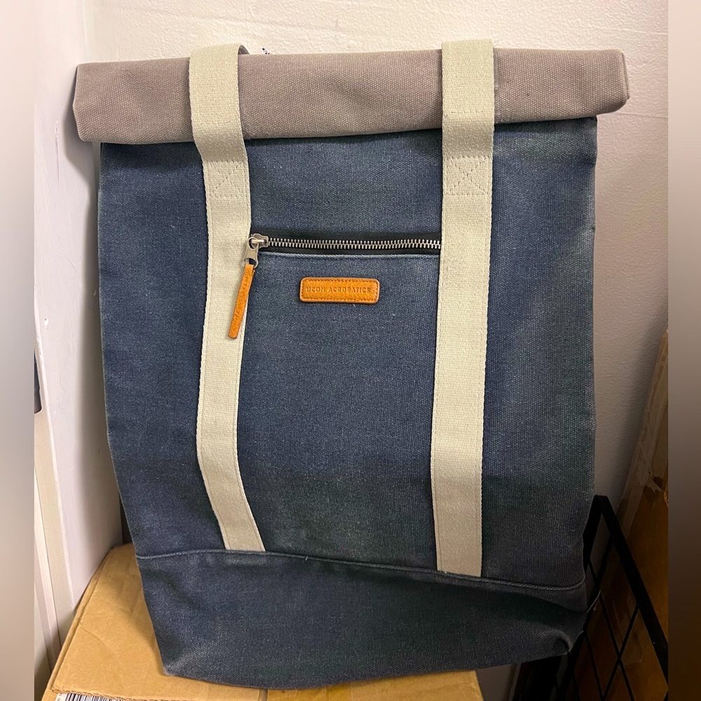 Ucon Acrobatics Hendrick Canvas Water-Resistant Shoulder/Backpack Bag